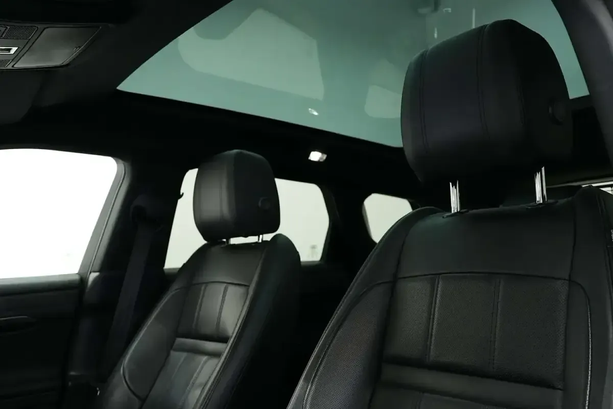 Used Land Rover Range Rover evoque SE Dynamic 2020 Black SUV