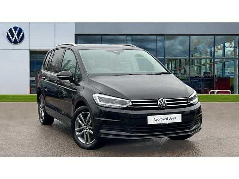 Usado VW Touran Match 150 HP (110 kW) 2025 Preto Monovolume