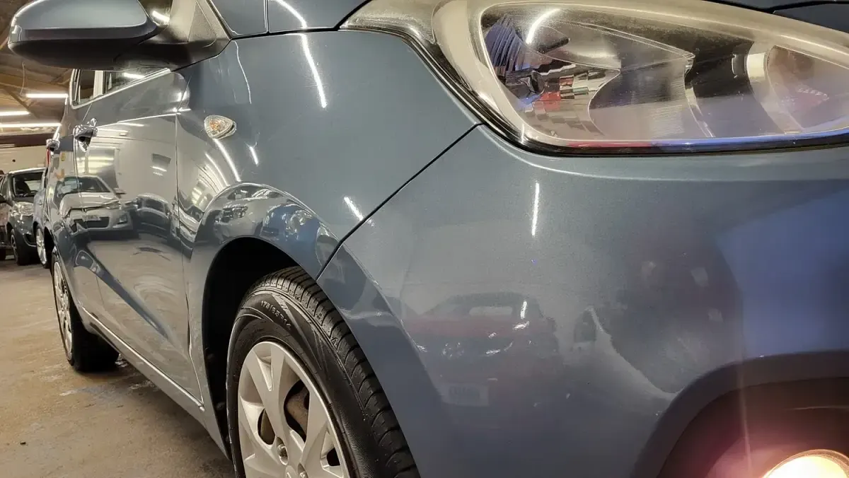 Used Hyundai i10 SE 65 HP (47 kW) 2015 Blue Hatchback