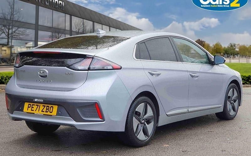 Used Hyundai Ioniq Premium SE 141 HP (103 kW) 2022 Hatchback