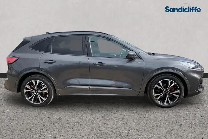 Used Ford Kuga ST-Line X 190 HP (139 kW) 2023 Magnetic (exclusive paint) SUV