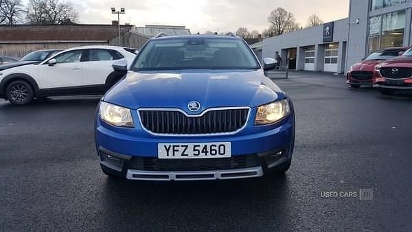 Used Skoda Octavia Scout 4x4 2015 Blue Hatchback