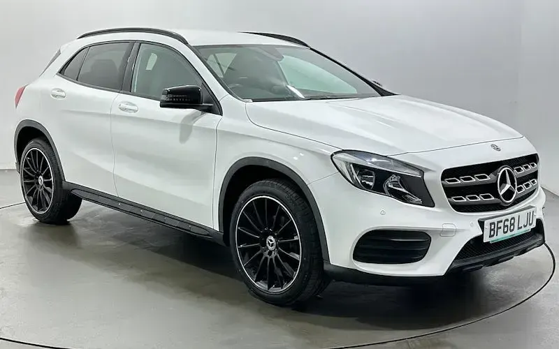 Used Mercedes GLA200 AMG line 156 HP (114 kW) 2019 SUV
