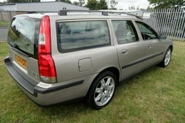 Second-hand Volvo V70 163 CP (119 kW) 2004 Break