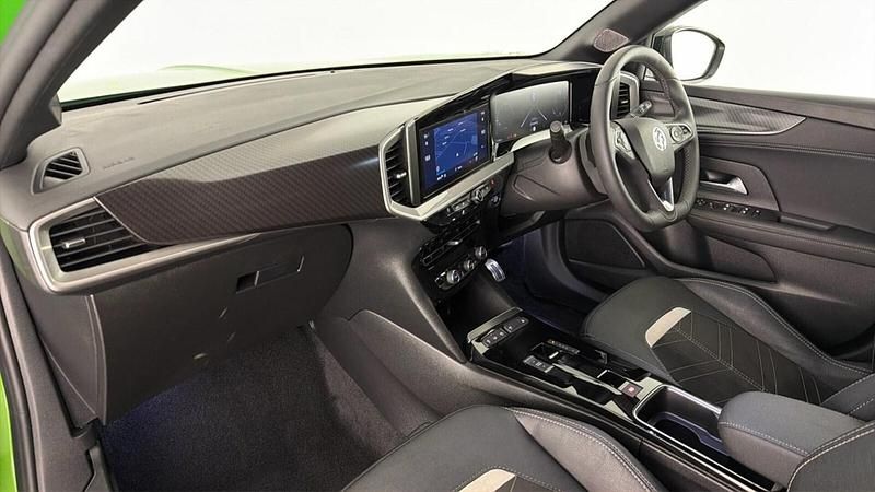 Used Vauxhall Mokka Ultimate 130 HP (95 kW) 2024 Iconic green SUV