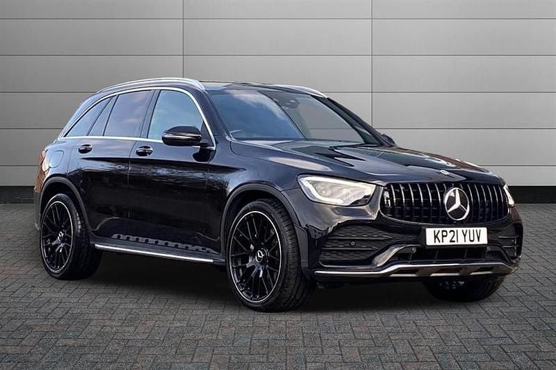 Black Used 2021 Mercedes GLC300 AMG Line Premium Estate | £28,395 (Good price) - Image 1/4