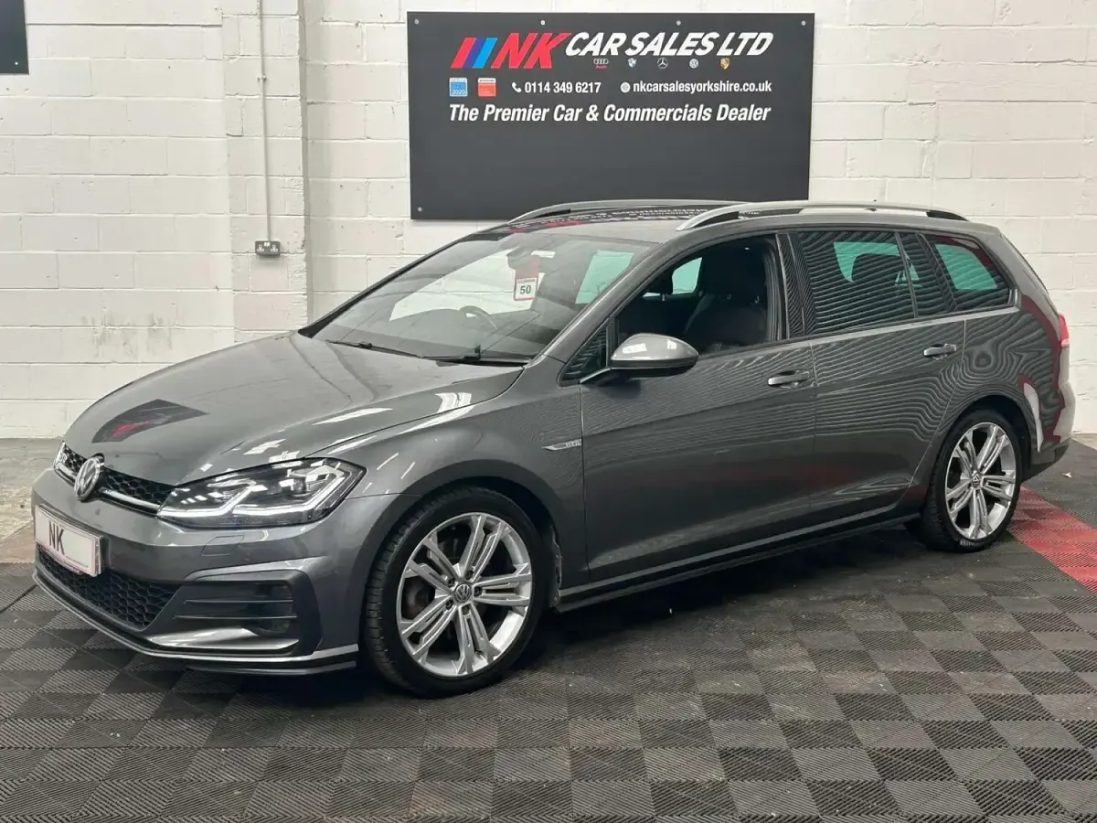 Used VW Golf VII GTD 184 HP (135 kW) 2018 Grey Estate