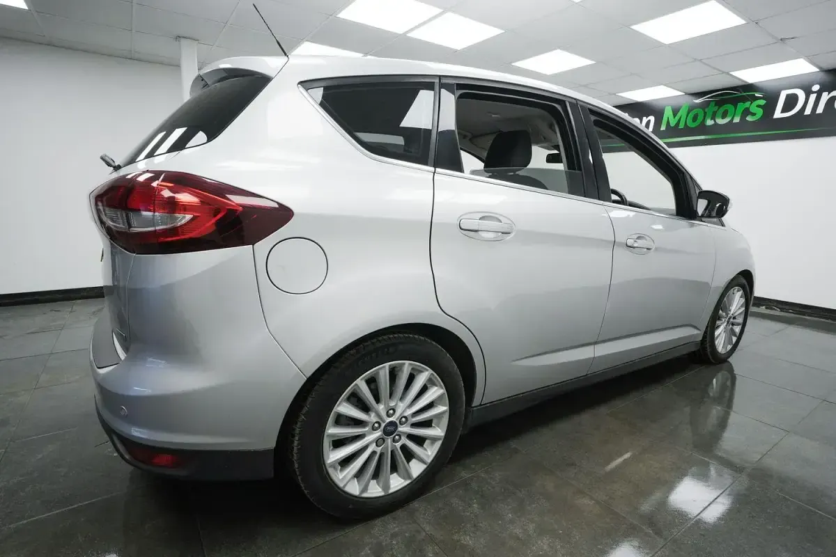 Used Ford C-MAX Titanium 125 HP (91 kW) 2016 Silver MPV