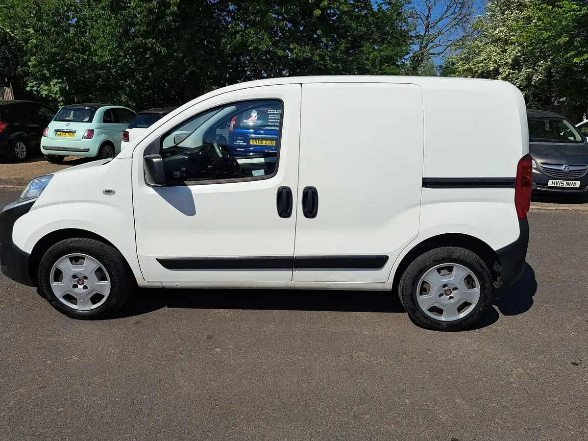 Used Fiat Fiorino 77 HP (56 kW) 2019 White MPV