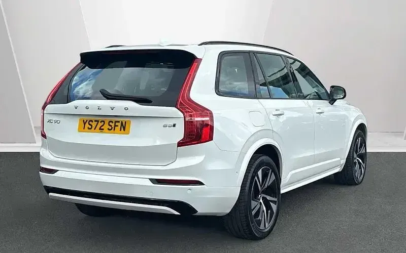 Used Volvo XC90 Plus 235 HP (172 kW) 2023 SUV