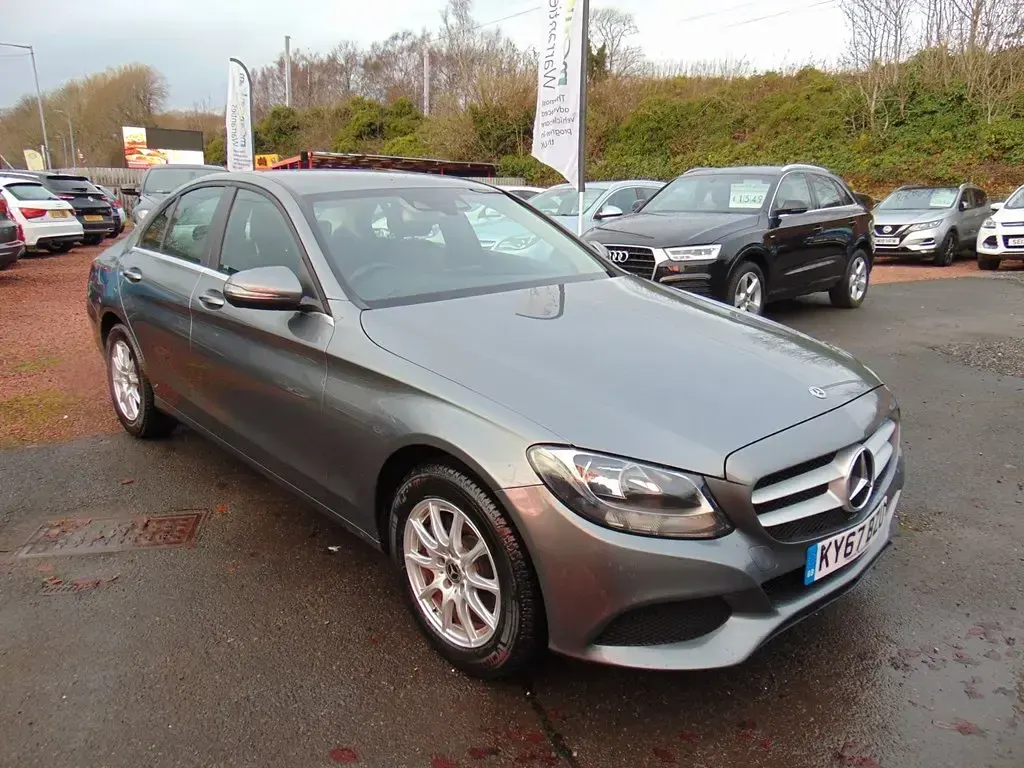 Second-hand Mercedes C200 SE 184 CP (135 kW) 2017 Gri Berlinǎ