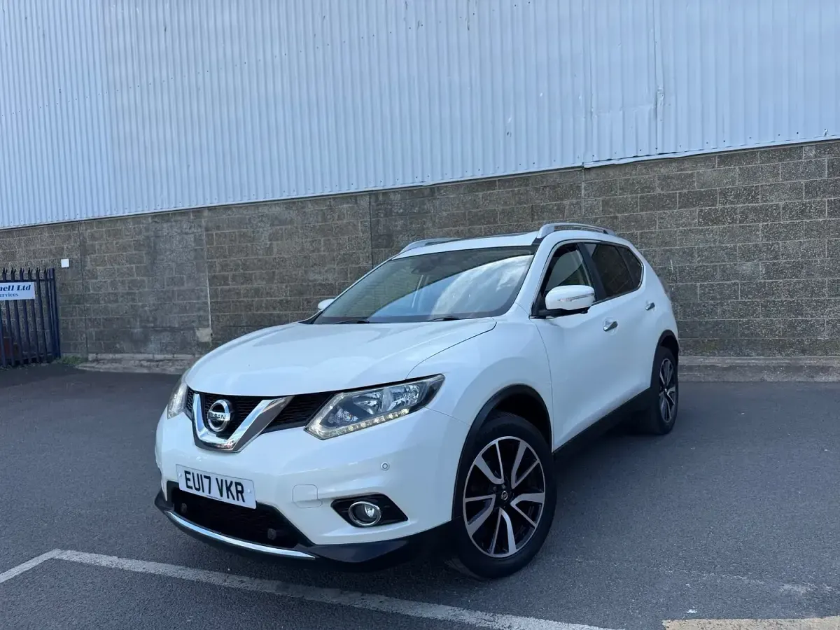 Used Nissan X-Trail N-Vision 2017 White SUV
