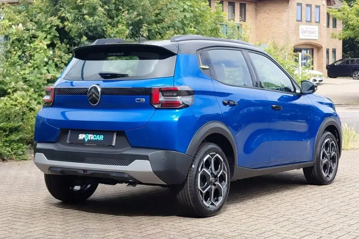 New Citroën C3 101 HP (74 kW) 2026 Blue SUV