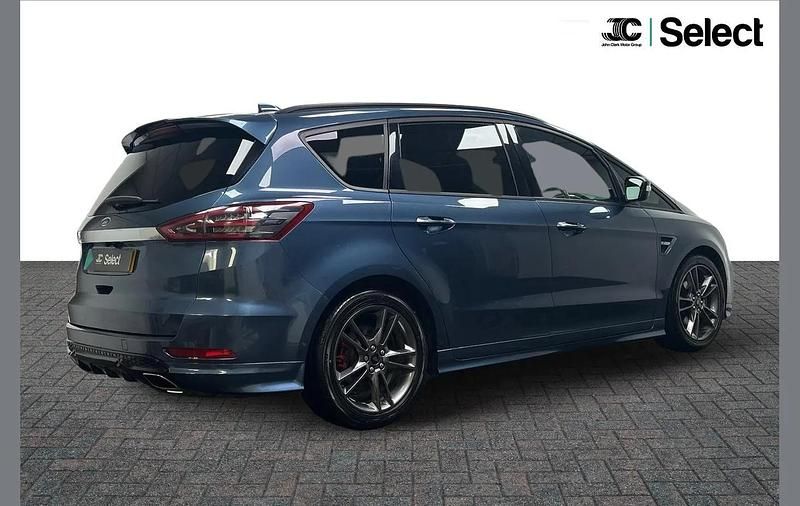 Used Ford S-MAX ST-Line 187 HP (137 kW) 2021 Blue MPV