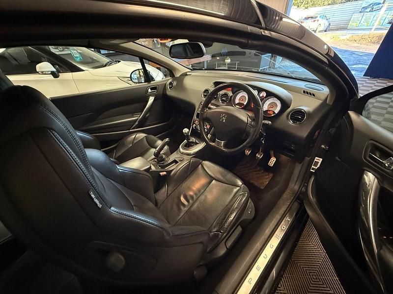 Gebraucht Peugeot 308 CC Allure 156 PS (114 kW) 2010 Schwarz Cabrio