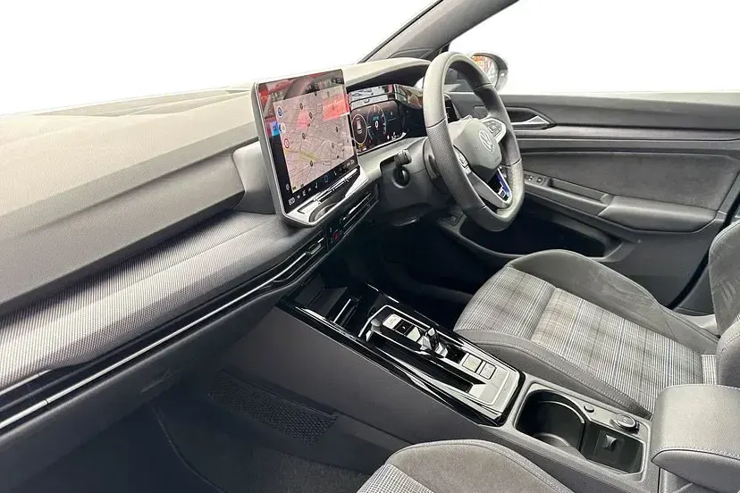 Used VW Golf VIII GTE 272 HP (200 kW) 2025 Dolphin grey Hatchback