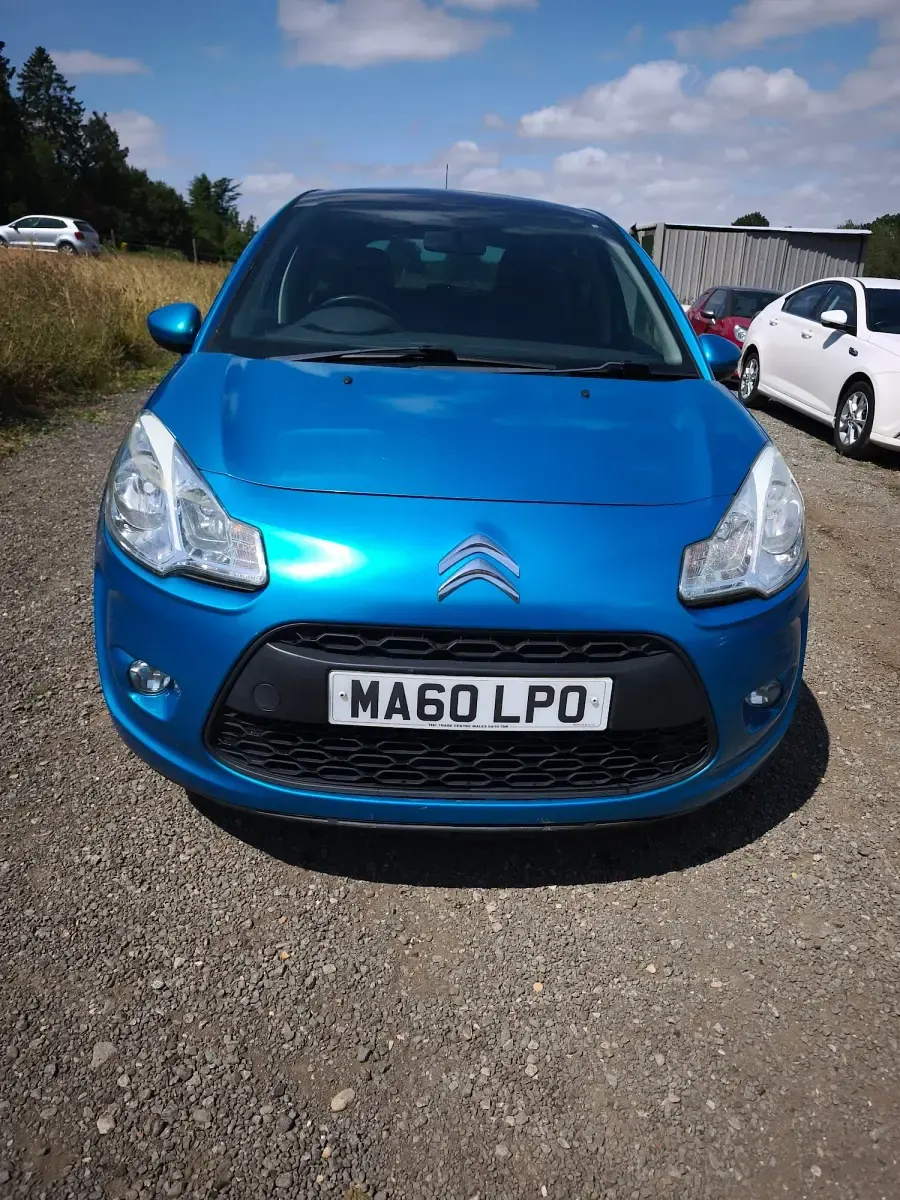 Used Citroën C3 VTR Sport 70 HP (51 kW) 2010 Blue Hatchback