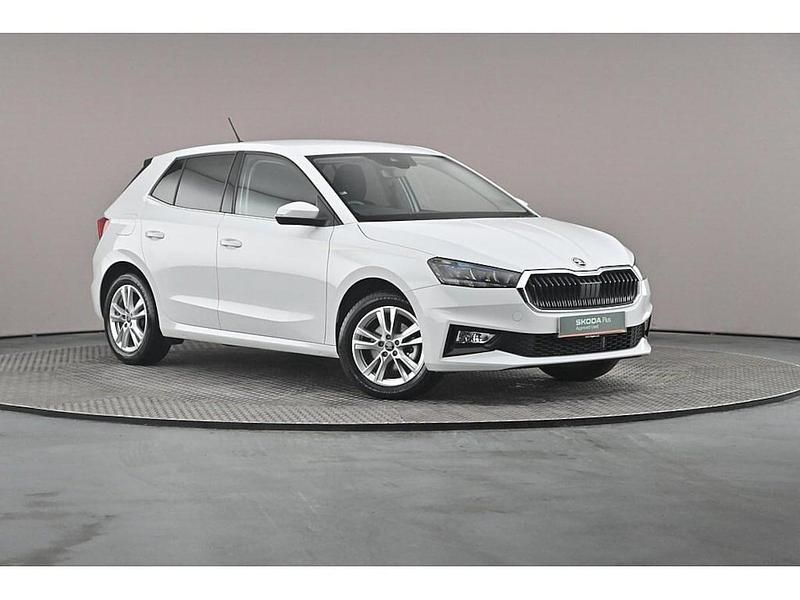 Used Skoda Fabia SE L 85 HP (62 kW) 2025 Moon white metallic Hatchback