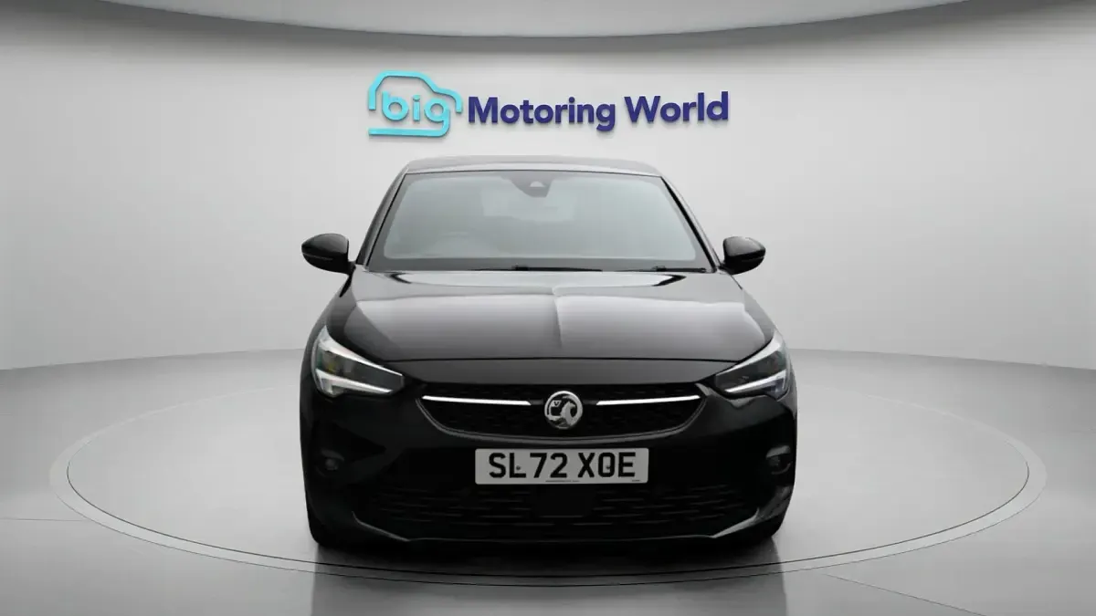 Second-hand Vauxhall Corsa Ultimate 131 CP (96 kW) 2022 Negru Hatchback
