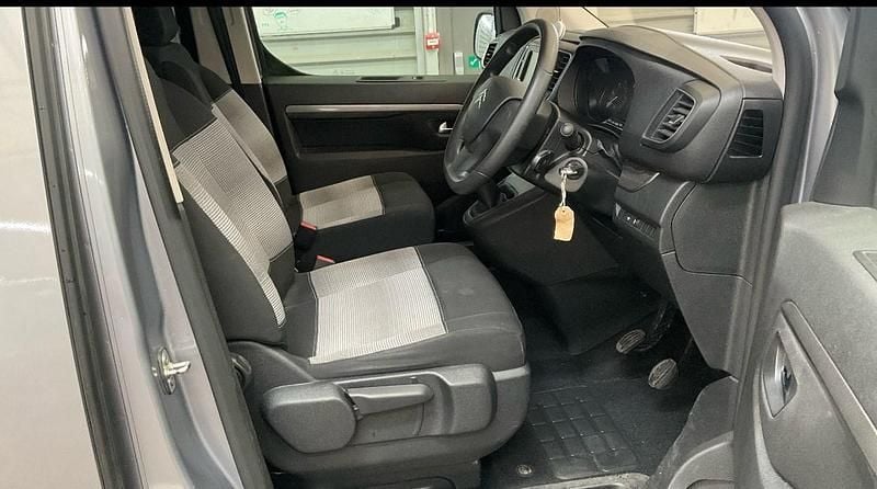 Used Citroën Spacetourer Business Class 120 HP (88 kW) 2020 Grey MPV