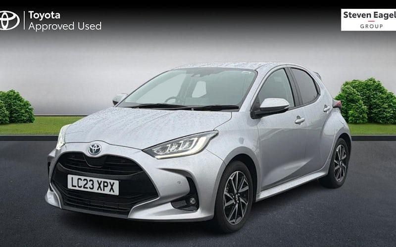 Used Toyota Yaris Hybrid Design 116 HP (85 kW) 2025 Hatchback