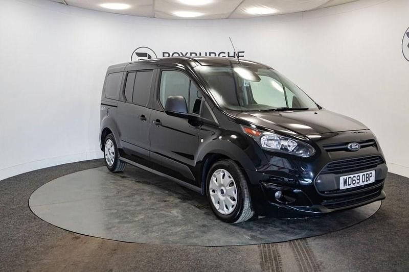 Black Used 2020 Ford Grand Tourneo Connect Zetec MPV | £13,995 (Good price) - Image 1/4