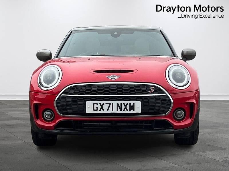 Used Mini Cooper Clubman Exclusive 178 HP (130 kW) 2021 Red Estate