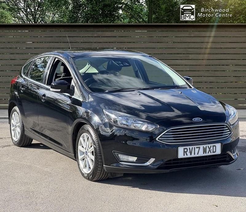 Black Used 2017 Ford Focus Titanium Hatchback | £5,995 (Good price) - Image 1/4