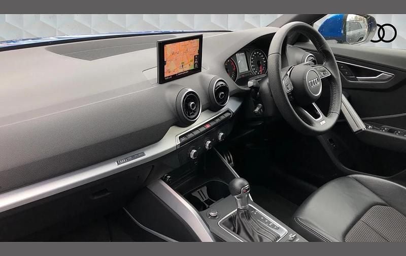 Used Audi Q2 S-Line 150 HP (110 kW) 2020 Blue SUV