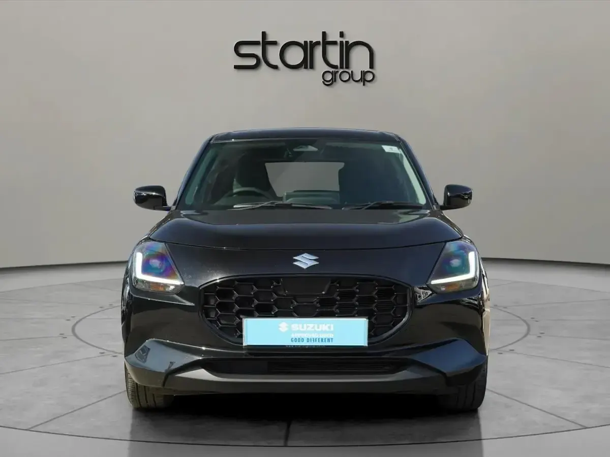 Used Suzuki Swift 82 HP (60 kW) 2025 Super black pearl Hatchback