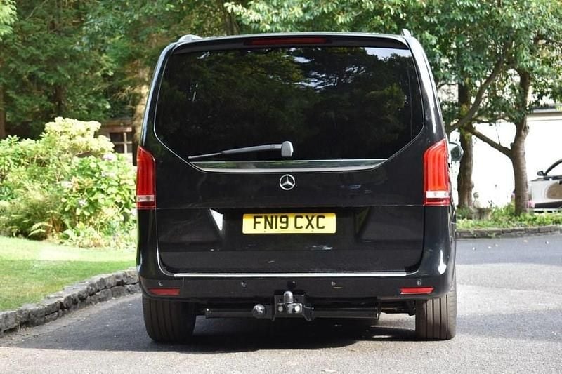 Used Mercedes V250 AMG line 190 HP (139 kW) 2019 Black MPV