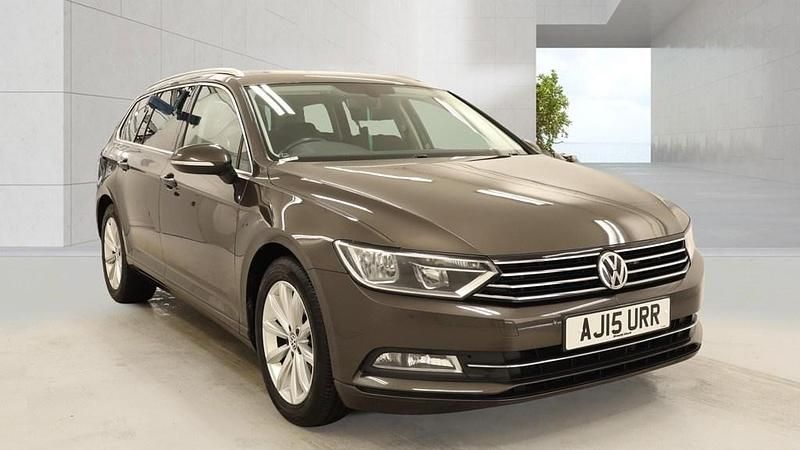 Used VW Passat Business 150 HP (110 kW) 2015 Harvest brown Estate