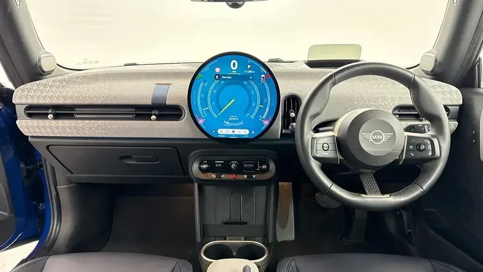 Used Mini Cooper Hatch 154 HP (113 kW) 2024 Blue Hatchback