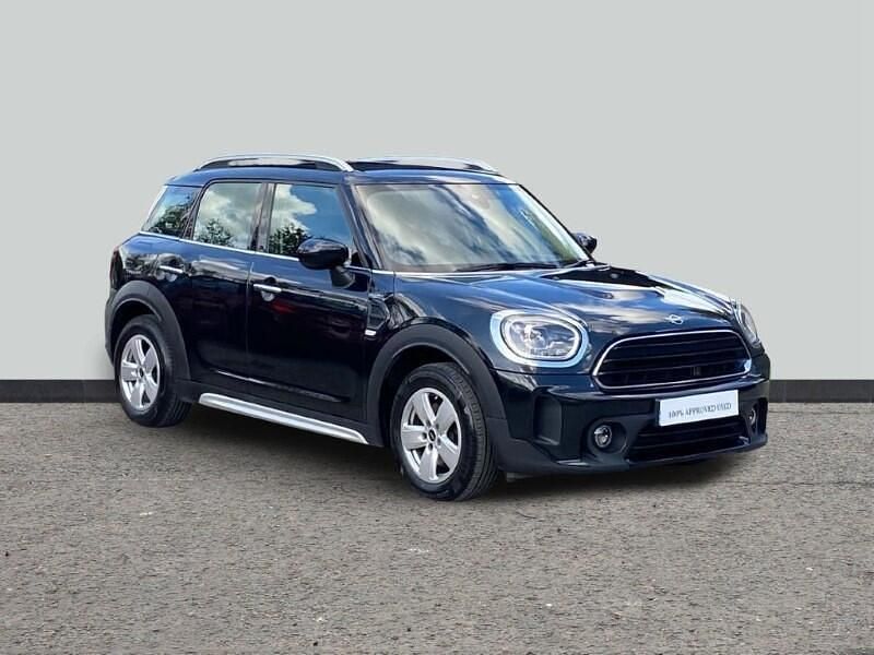 Black Used 2023 Mini Cooper Countryman Classic SUV | £20,690 (Good price) - Image 1/4