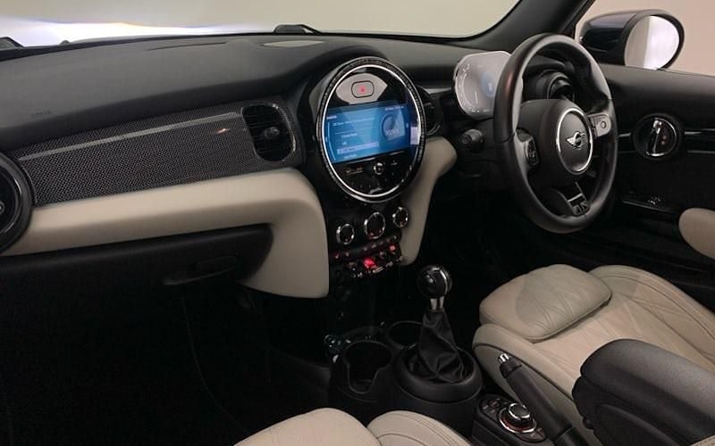 Used Mini Cooper S Exclusive 178 HP (130 kW) 2021 Hatchback