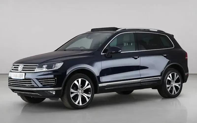 Used VW Touareg R-line 262 HP (192 kW) 2016 Blue SUV