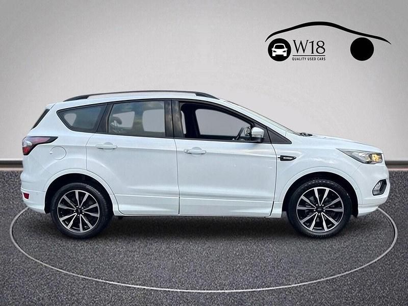 Used Ford Kuga ST-Line 150 HP (110 kW) 2018 White SUV