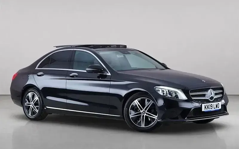 Used Mercedes C200 Premium Plus 184 HP (135 kW) 2019 Sedan