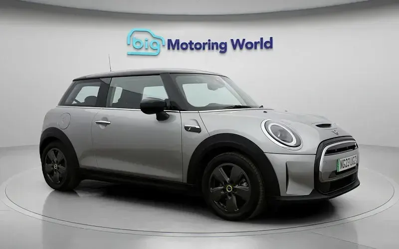 Used Mini Cooper S Level 1 135 kW (184 HP) 2023 Silver Hatchback