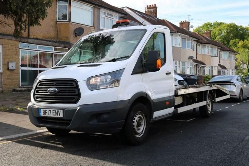 White Used 2017 Ford Transit Cabriolet | £7,995 - Image 1/4