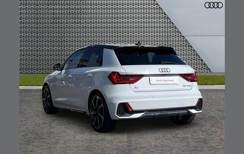 Used Audi A1 Black Edition 147 HP (108 kW) 2023 White SUV