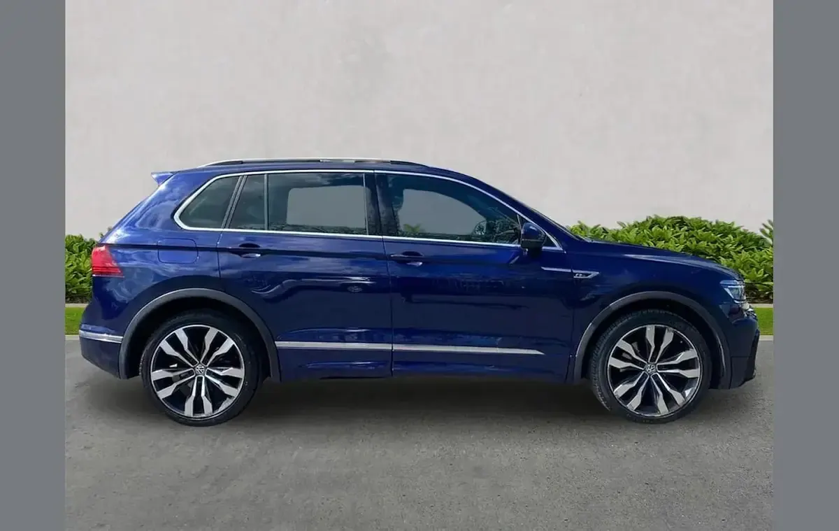 Used VW Tiguan R-line 180 HP (132 kW) 2017 Blue SUV