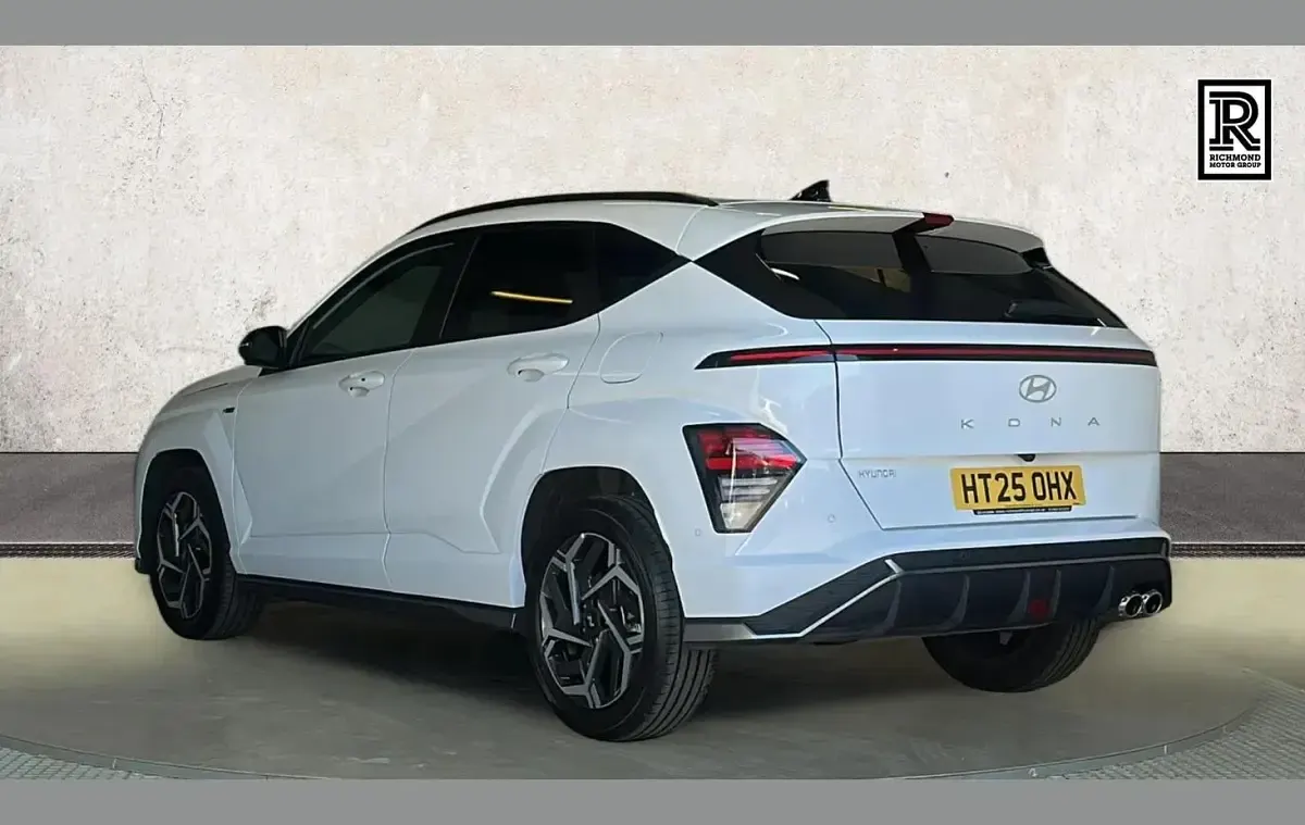 Usado Hyundai Kona N Line 135 CV (99 kW) 2025 Blanco SUV