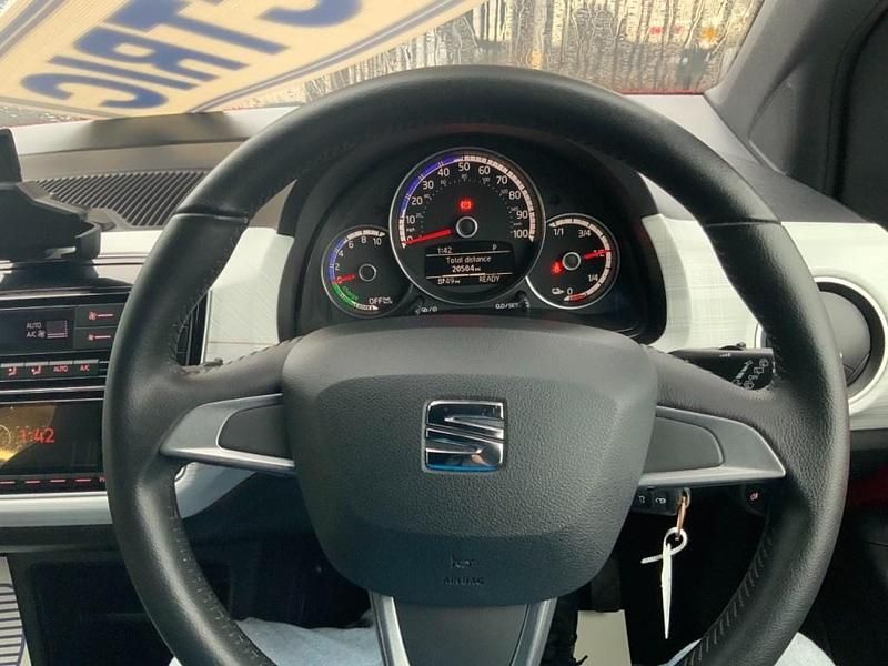 Usado Seat Mii Electric 61 kW (83 CV) 2021 Rojo Utilitario