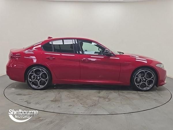 Used Alfa Romeo Giulia Veloce 280 HP (205 kW) 2022 Red Sedan