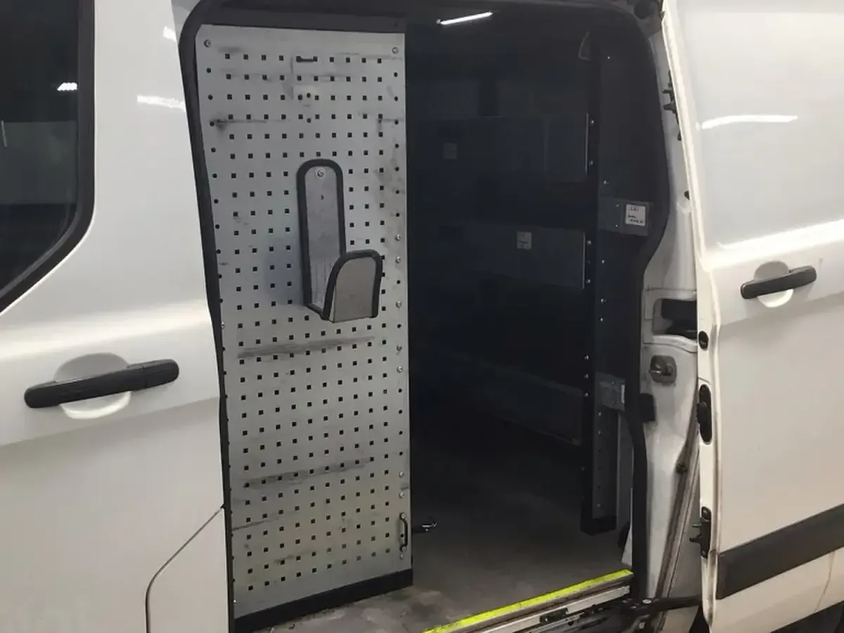 Used Ford Transit Custom Trend 105 HP (77 kW) 2023 White Van