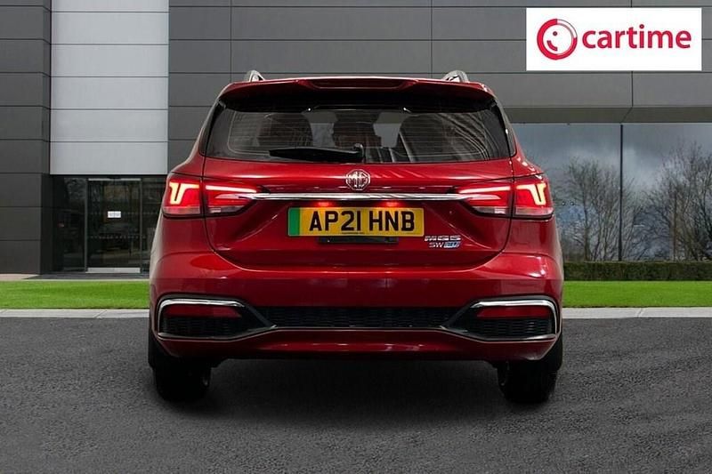 Used MG MG5 EV Exclusive 114 kW (156 HP) 2021 Red Estate