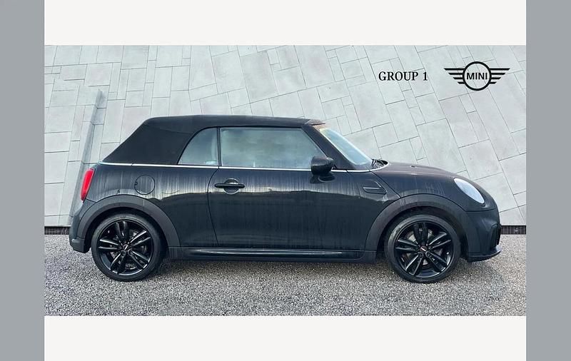 Used Mini Cooper Cabriolet Comfort 136 HP (100 kW) 2024 Black Cabriolet