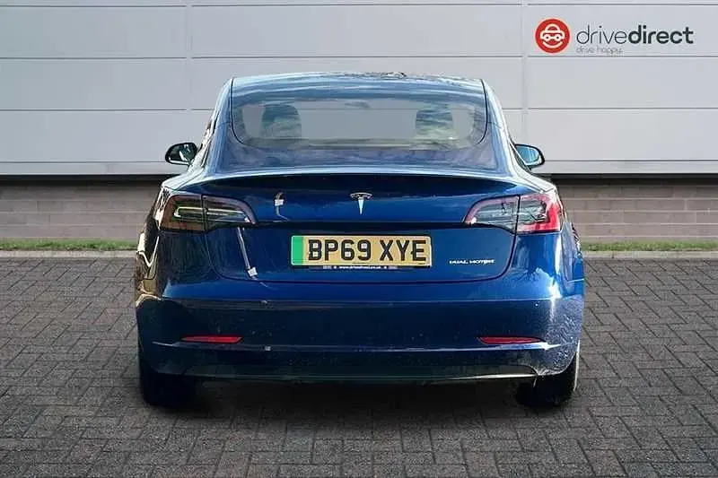 Używany Tesla Model 3 Long Range AWD 366 kW (498 KM) 2019 Niebieski Sedan/Limuzyna