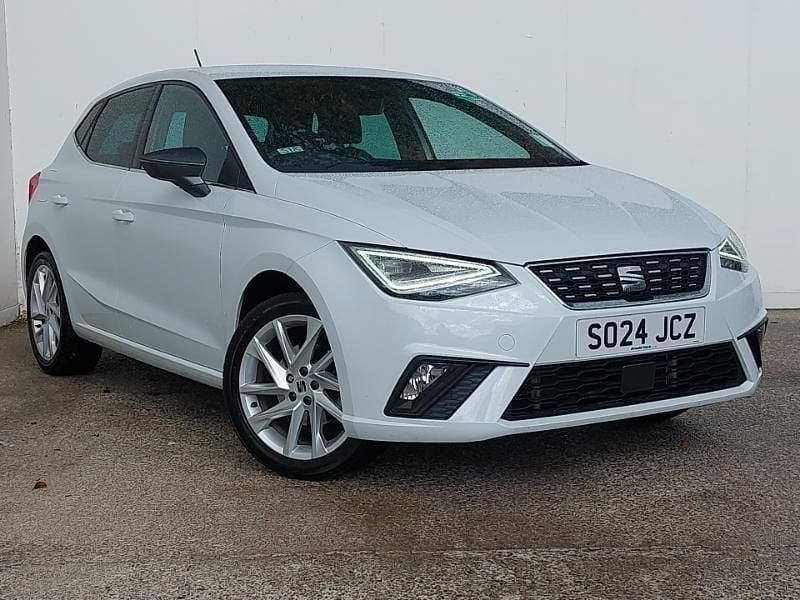 White Used 2024 Seat Ibiza XCELLENCE Hatchback | £16,998 (Fair price) - Image 1/4